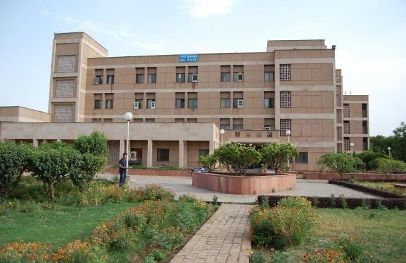 Atal Bihari Vajpayee Indian Institute of Information Technology and Management (ABV-IIITM), Gwalior, Madhya Pradesh - Vushii.com